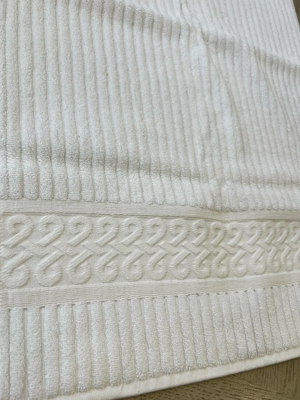 4 Premier Collection White Hand Towels By Dost are NWT